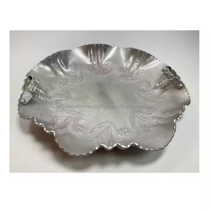 Plateau plaqué or en aluminium design pour plateau de service décoratif de table de qualité durable disponible en conception personnalisée - Product Image 4