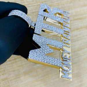 Colgante Corona de Diamantes con Inicial MTR, Chapado en Oro Amarillo de 14K sobre Plata de Ley, Certificado IGI, Joyería Clásica para Bodas - Product Image 3