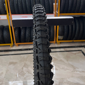 Neumático de Bicicleta de Caucho Natural de Alta Calidad Hecho en Vietnam, Marca KUMA 2026, 26x1x3-8, Garantía de 12 Meses, para Carreras y Trekking - Product Image 1