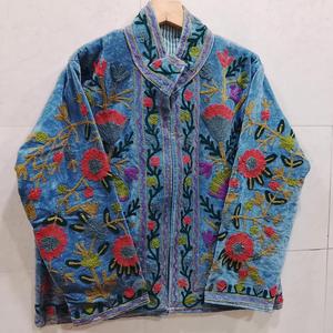 Chaqueta Bordada de Algodón Azul Cielo para Mujer, Estilo Bohemio Étnico con Diseño Floral - Product Image 4