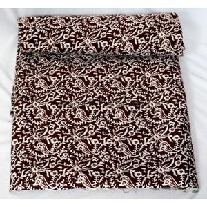 Tissu en coton indien fait main de haute qualité, imprimé au bloc Sanganeri de Jaipur, écologique, léger, pour la confection de chemises tendance (vente en gros) - Product Image 1