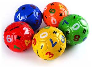 Ballon de football léger et écologique avec logo personnalisé pour enfants, design pakistanais attrayant et unique multicolore, idéal pour un cadeau - Product Image 4