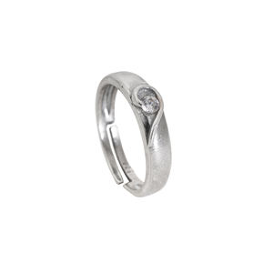 Hermoso Anillo Ajustable de Plata con Diamantes Hecho a Mano por Diseñadores, Joyería Elegante para Mujeres y Niñas, Ideal para Bodas y Fiestas - Product Image 2