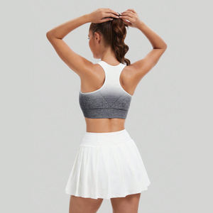Sujetador deportivo sin costuras azul claro para mujer, con tirantes cruzados, soporte medio, para gimnasio y fitness, color liso, diseño hueco - Product Image 6