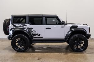 LISTO PARA ENVIAR: Ford Bronco Raptor V6 4X4 4WD 2025 con Cámara 360 y Equipamiento Completo, Seminuevo en Venta - Product Image 2