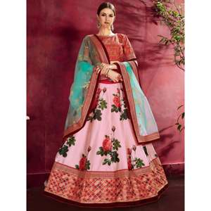 Lehenga Choli de Seda Bordada en Tallas Grandes en un Atractivo Color Rosa para Bodas - Product Image 1