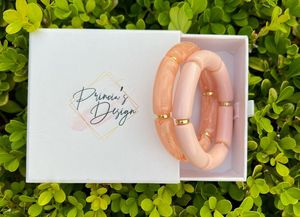 Vintage Resin Wrist Bangle <b>Bracelet</b> Stackable Lightweight Handmade Fashion Bangles Carved Floral Design <b>Crystal</b> Rhinestone - Product Image 3