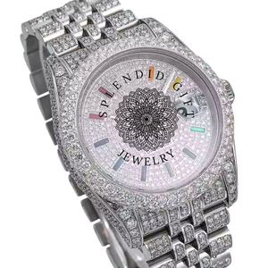 Splendide montre de luxe en diamant, boîtier en argent et moissanite, 28 mm, mouvement à quartz analogique ETA, résistante à l'eau jusqu'à 10 m - Product Image 4
