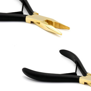 Pince de fermeture professionnelle noire et or de qualité supérieure pour extensions capillaires et outils de perlage, pour une application sans couture - Product Image 2