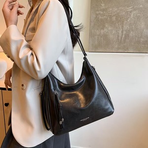 Factory Wholesale Women's Vintage Shoulder Bag Large Capacity Casual Adjustable Straps Convertible <b>Backpack</b> Design - Product Image 3
