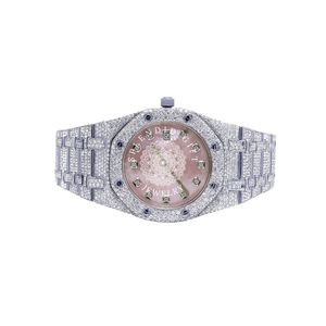 Élégante montre pour homme en argent avec boîtier en cristal de saphir et moissanite, mouvement à quartz analogique ETA, fermoir caché, bracelet de 15 mm, étanche 10 m - Product Image 1