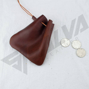 customized dice pouch for men and women in high class leather very <b>cheap</b> prices - Product Image 5
