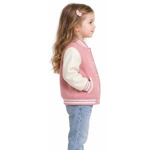 Chaqueta Varsity de Lana para Niños EAZWEARS con Cierre de Broches, Mangas en Contraste y Bordados, Ropa Escolar Casual para Niñas, Fabricante OEM, Venta al Por Mayor - Product Image 3