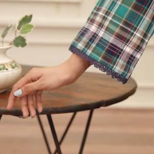 ชุด PW4131ผ้าสักหลาดสีเขียวของผู้หญิง - Product Image 2