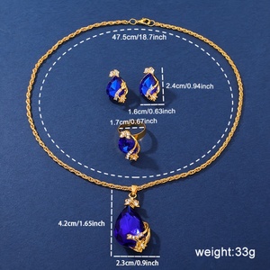Ensemble de bijoux 4 pièces, montre pour femme, montre à quartz Tour Eiffel, montre-bracelet en acier de luxe - Product Image 5