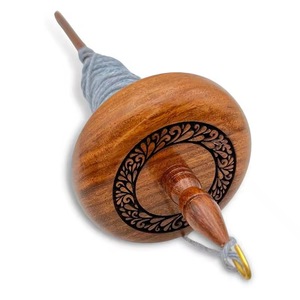 Herramienta de hilaración artesanal de madera de palisandro con husillo de gota y espiral floral, acabado satinado, para transformar fieltro en hilo - Product Image 6