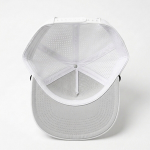 Casquette de golf personnalisée OEM haute performance, perforée au laser, respirante, en polyester, réglable, pour sports de plein air et baseball - Product Image 4