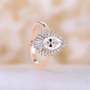 Anillo de compromiso de moissanita talla pera con doble halo único, anillo de boda con halo de diamantes baguette y diseño de estrella, anillos para mujer, aniversario. - Product Image 4