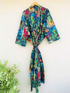 Kimono con Estampado Floral Bohemio, Manga Tres Cuartos, Corte Holgado, Ropa de Verano, Estampado Digital, Tejido de Poliéster, Largo Midi - Product Image 1