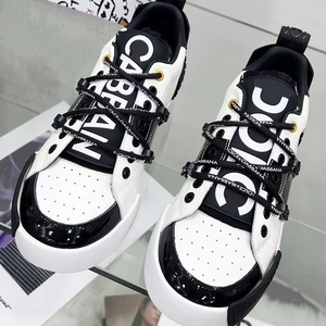 รองเท้าดีไซน์เนอร์คุณภาพสูงระดับหรูสำหรับผู้ชาย รองเท้าวิ่งพื้นยาง หนังแก้วแบบเรียบ DGS DOLCEE รองเท้ากีฬา - Product Image 5