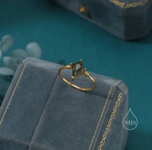 Anillo de compromiso clásico de plata de ley con cuarzo rutilado de 1 quilate, corte rombo, forma de cometa, con una sola piedra - Product Image 3