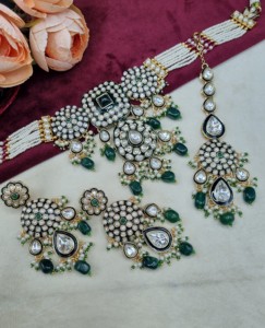 Elegant Kundan <b>Pearl</b> Strand Choker <b>Necklace</b> <b>Set</b> With Earrings And Mangtika Traditional Ethnic Festive Wear Jewellery Collections - Product Image 1