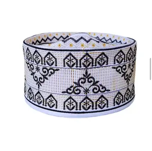 High quality customized Embroidered Omani Islamic Barkati topi prayer Topi Muslim hat Takke