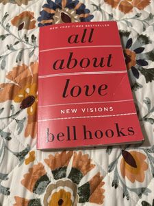 Tout sur l'amour par Bell Hooks, livre broché sur l'autofamilleurisme et la psychologie des relations - Product Image 2