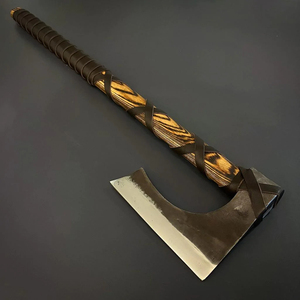 Tête de hache en acier forgé de style viking avec manche en bois entièrement enveloppé et poignée en cuir - Product Image 6