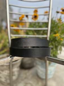 Ceinture décontractée pour homme vintage faite à la main avec broderie, boucle western en cuivre et cuir durable - Product Image 2