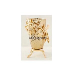 Bol décoratif au design de fleurs et de feuilles antiques - Product Image 1