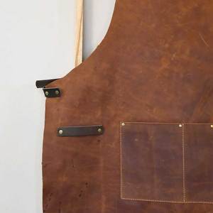 Ergonomic Leather <b>Apron</b> for Extended Wear Waterproof Leather <b>Apron</b> for Messy <b>Work</b> - Product Image 3