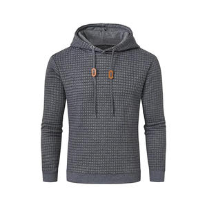 เสื้อฮู้ดดี้ผู้ชายแบบครึ่งซิปพิมพ์ลายพัฟฟ์  ผ้าถักโพลีเอสเตอร์ 100% กันน้ำ เป็นมิตรกับสิ่งแวดล้อม ทรงปกติ  รับสกรีนโลโก้ตามสั่ง สำหรับฤดูหนาว - Product Image 1