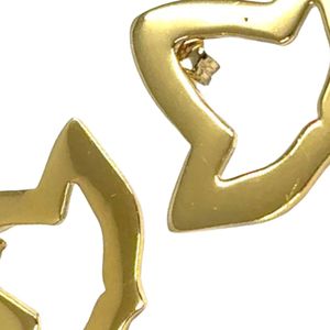 Boucles d'oreilles clous en vermeil or jaune 14K, petites feuilles de lierre ouvertes, pour femme, bijoux botaniques élégants, clous minimalistes tendance - Product Image 4