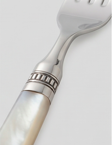 Elegante juego de cubiertos de acero inoxidable con mangos de nácar, acabado de alto brillo, apto para lavavajillas, ideal para bodas. - Product Image 2