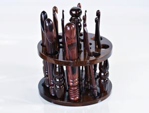 Sheesham Wood Simple Crochet Hooks <b>Set</b> 13 Natural Brown Hand Turned Ergonomic Knitting Crocheting Stand 6x4 Eco-Friendly - Product Image 6