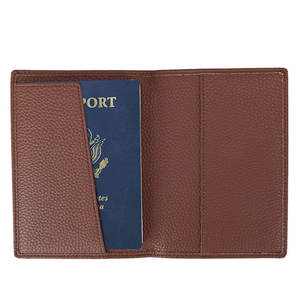 MAKUM INTERNATIONAL - Tarjetero de Cuero para Pasaporte, Cartera de Viaje Resistente al Agua, Ecológica, Unisex, Plegable y Personalizable - Product Image 1