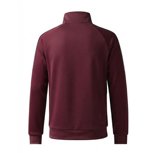 Vêtements de sport pour homme, ensemble de survêtement élégant avec tissu léger pour l'entraînement et un style de vie actif - Product Image 5