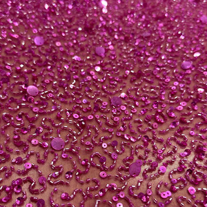 Tissu africain en maille de nylon personnalisé, brodé à la main, couleur rose, orné de perles et de sequins en pierre de cristal, écologique, poids moyen - Product Image 1