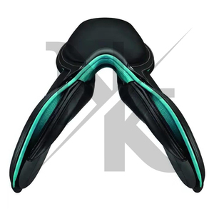 Selle de dressage anglaise en cuir véritable souple de qualité supérieure, fabriquée au Pakistan, couleur personnalisée, confortable et durable - Product Image 2