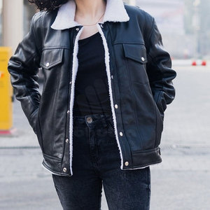 เสื้อแจ็คเก็ตหนังแกะสำหรับผู้หญิง เสื้อคลุมกันหนาว ระบายอากาศได้ดี เป็นมิตรกับสิ่งแวดล้อม เหมาะสำหรับการเดินทางในฤดูหนาวและการสวมใส่ในชีวิตประจำวัน - Product Image 6