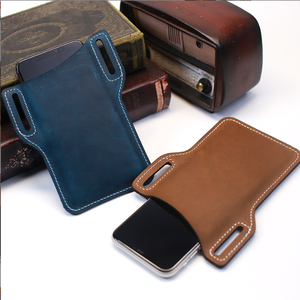 Tarjetero Hecho a Mano en Cuero Genuino de Alta Calidad por RIMZA INDUSTRIES - Product Image 2