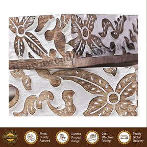 Plateau de service carré personnalisé en bois de manguier, motif rectangulaire de haute qualité avec matériau en acacia, 2 poignées pour hôtel et restaurant - Product Image 4