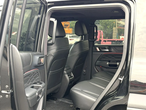 Great Wall Tank 300 Conqueror 2.0T Turbo Automatique Cuir R17 SUV Tout-Terrain de Luxe Modèle 2025 - Product Image 6