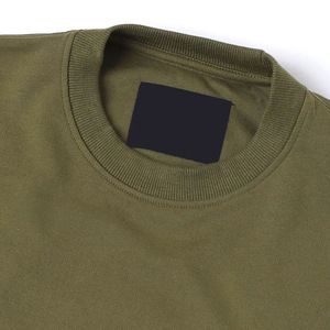 Sudadera de cuello redondo de forro polar transpirable de color liso sin forro con bolsillo frontal y hombros caídos para mujer, 100% algodón, ideal para invierno. - Product Image 3