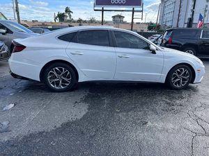 Hyundai Sonata SEL FWD 2022 - Product Image 6