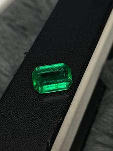 พลอยมรกตสีเขียวธรรมชาติทรงแปดเหลี่ยม ตัดแบบ ZM สำหรับทำเครื่องประดับ - Product Image 6