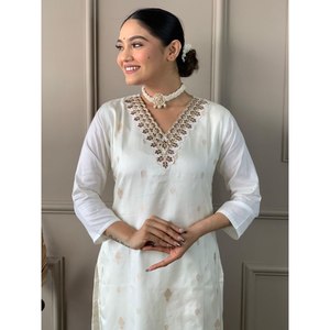 Beautiful Party <b>Wear</b> Top and Bottom with Dupatta XL Size Elegant Ensemble - Product Image 3