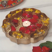 Bol Urli en métal doré antique, forme lotus, finition laiton martelé, pot de fleurs pour centre de table, décoration spirituelle, cadeau festif