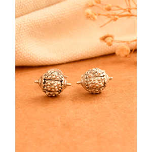 Pendientes de Botón Meera Jaipur de Rudra Fashion, Plata, Accesorios Deslumbrantes, India - Product Image 2